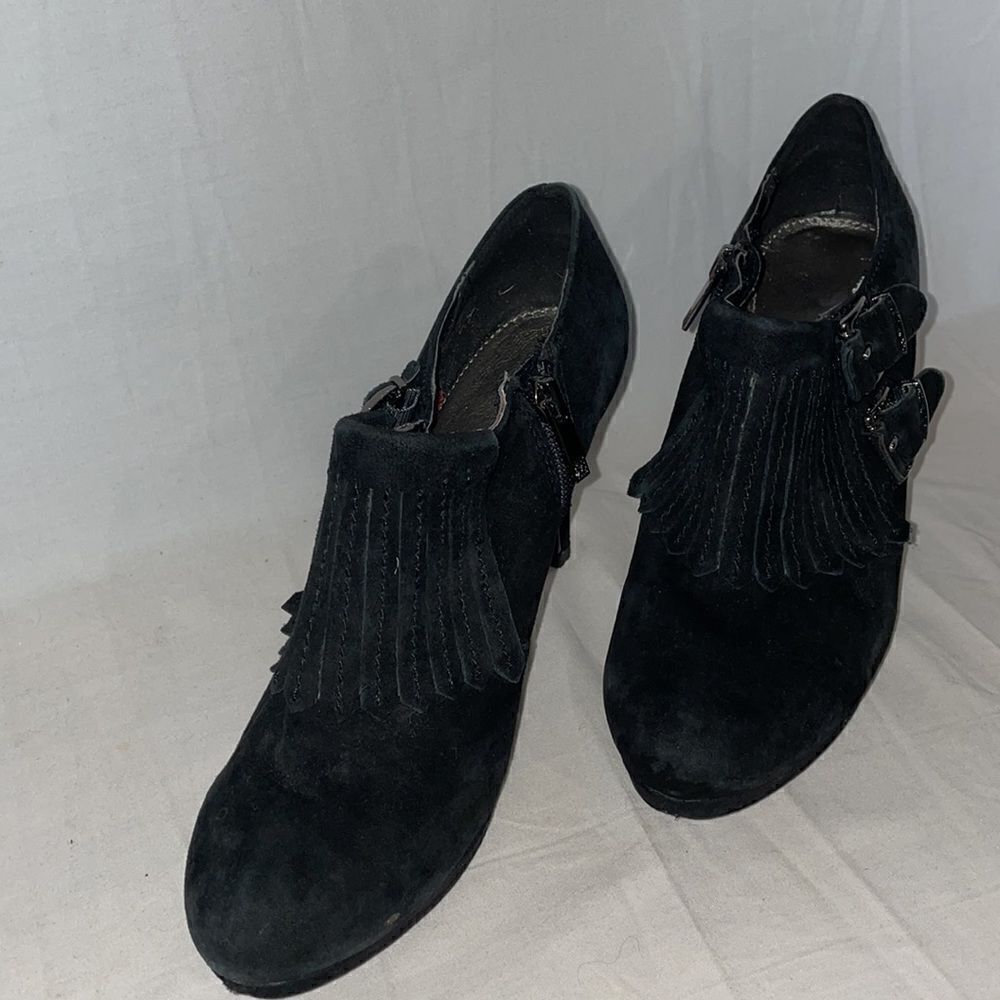 Anne Klein  ankle boot heals - Picture 4 of 10